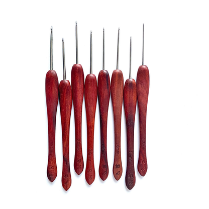 Rosewood Micro Crochet Hook – 0.1–0.5 mm Ergonomic Handle
