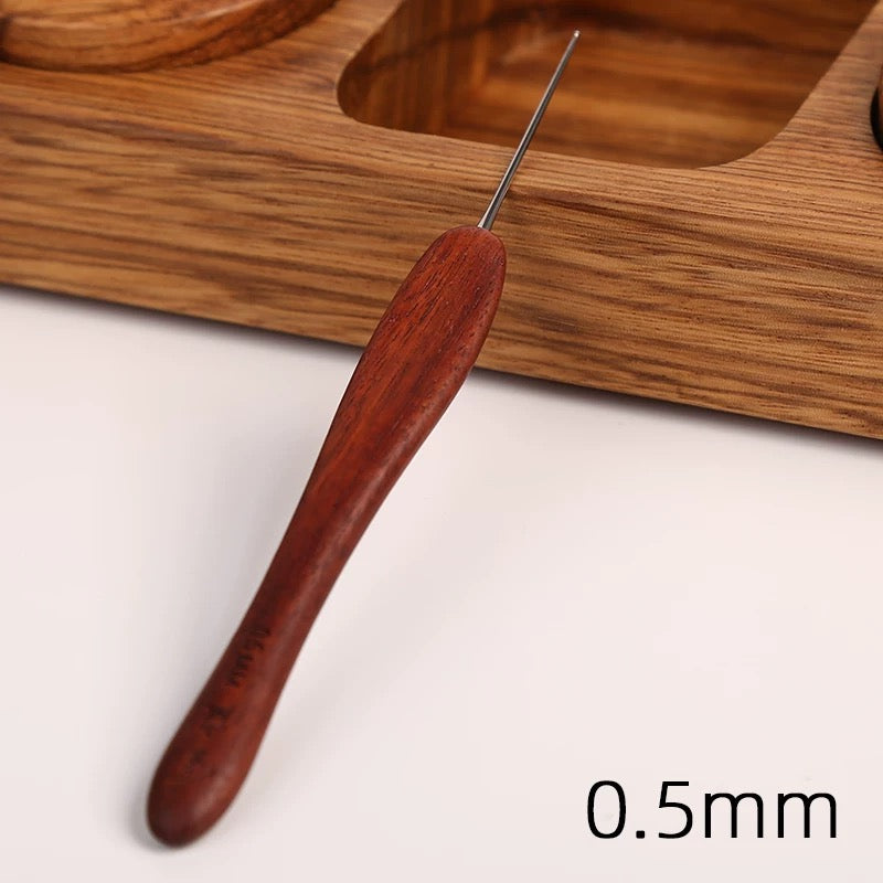 Blood Sandalwood Handle Crochet Hook 0.5mm-1.0mm Ergonomic Crochet Knitting Needle Knitting Hook Crochet Yarn Gift Crochet Tool