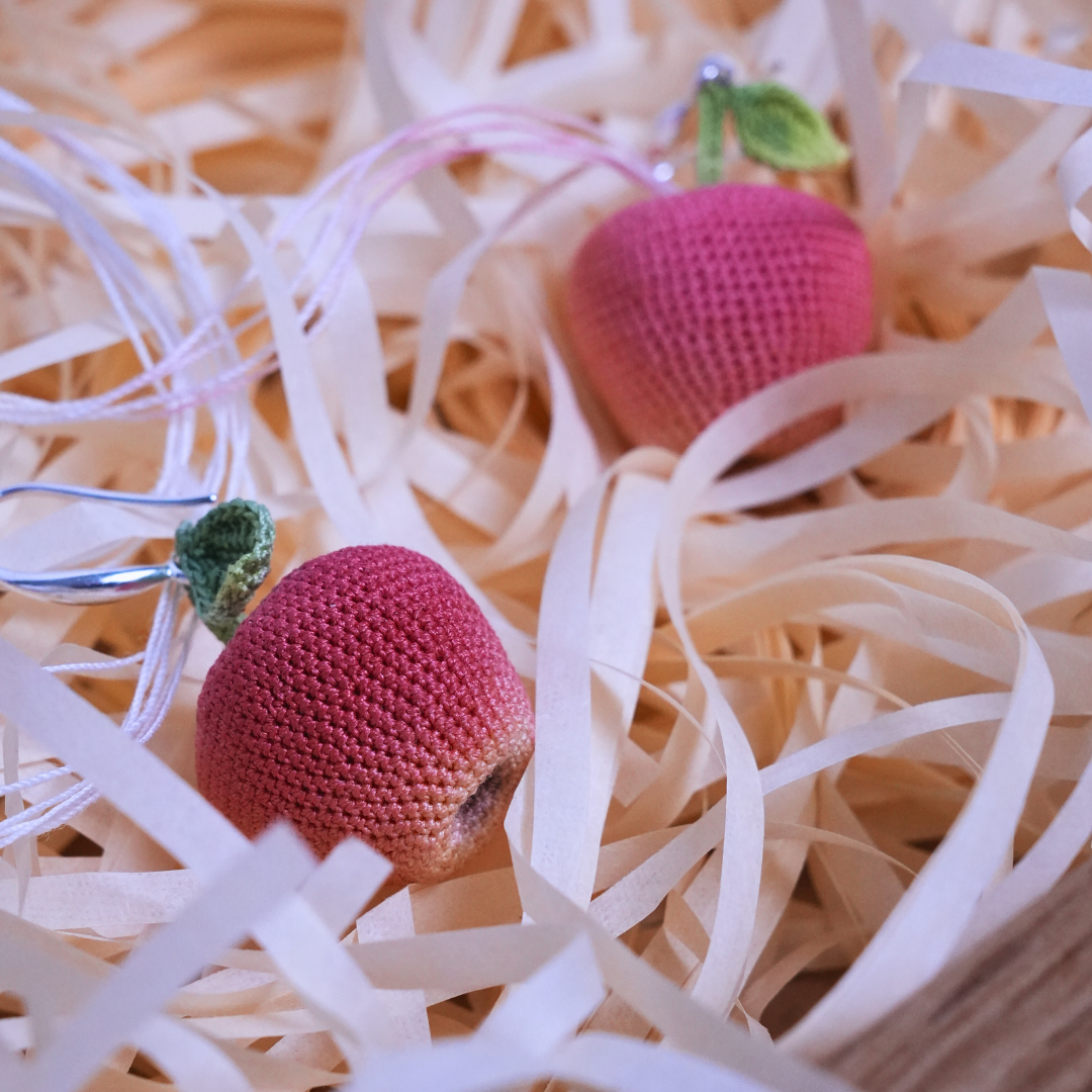 micro crochet apple earrings in gift box – ready to give fruit jewelry