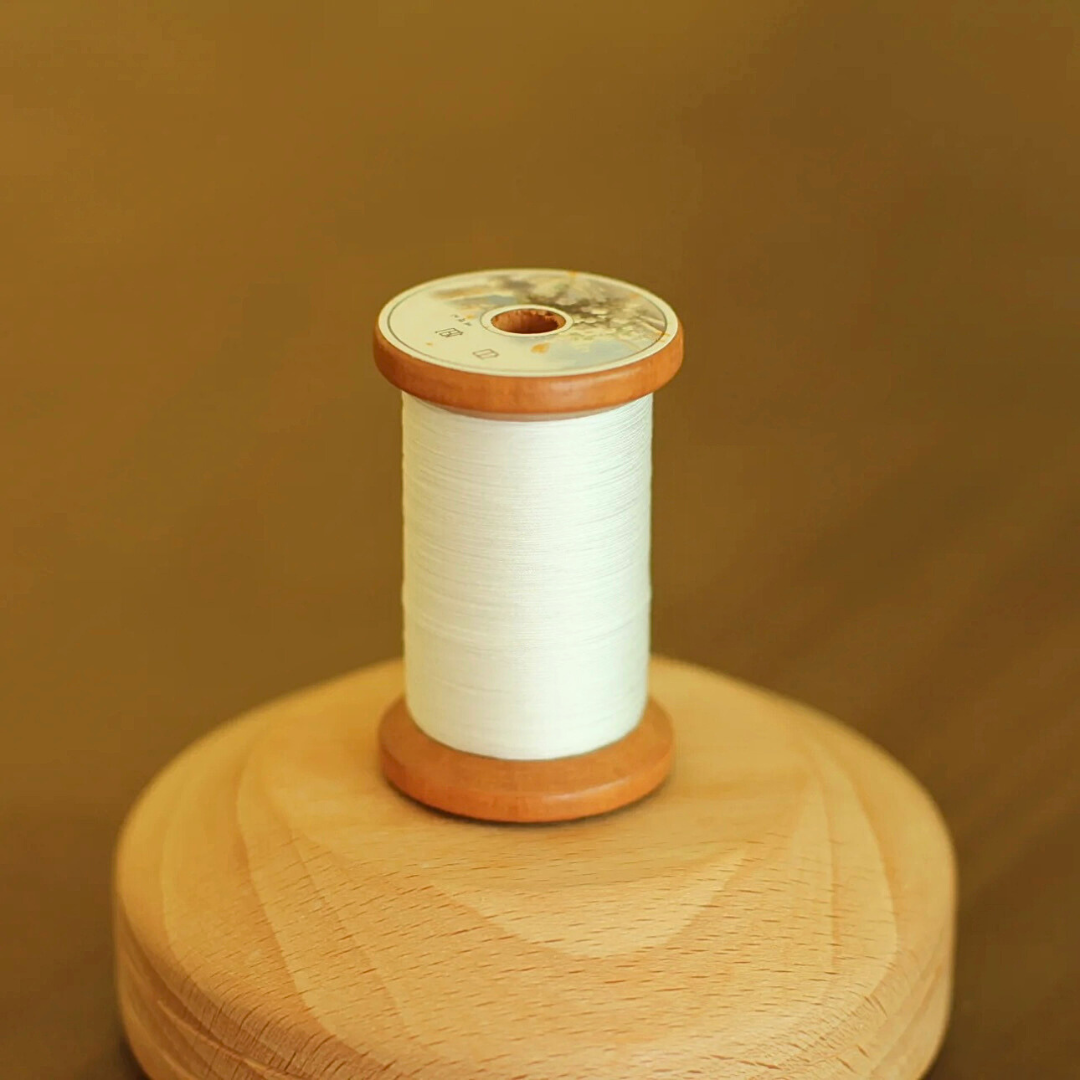 Micro crochet lace thread in pearl white, Egyptian cotton, size 80 or 100