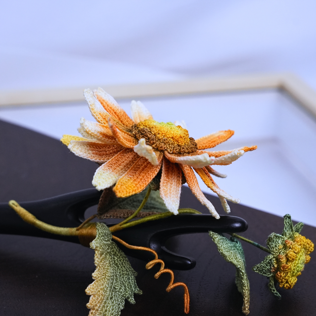 sunflower hair stick with natural ebony wood pin side view